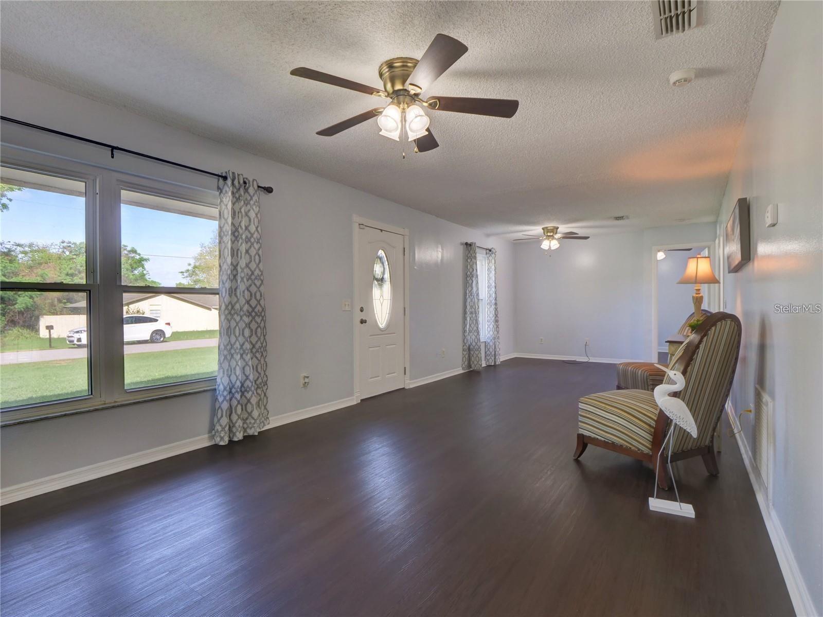 DELTONA LAKES UNIT 52 - Residential Lease
