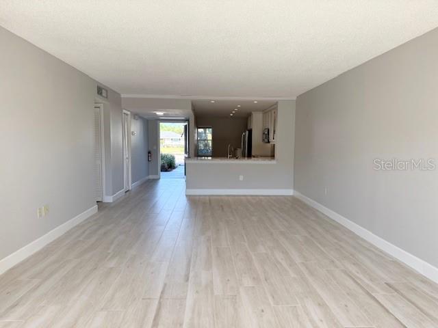 PALM-AIRE DESOTO LAKES COUNTRY CLUB 3 - Residential Lease