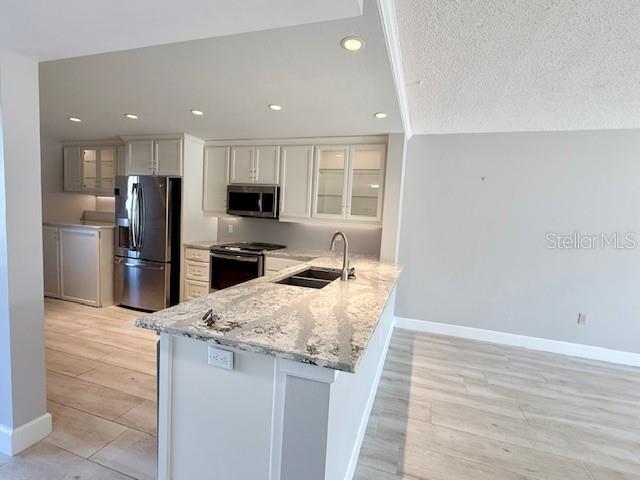 PALM-AIRE DESOTO LAKES COUNTRY CLUB 3 - Residential Lease