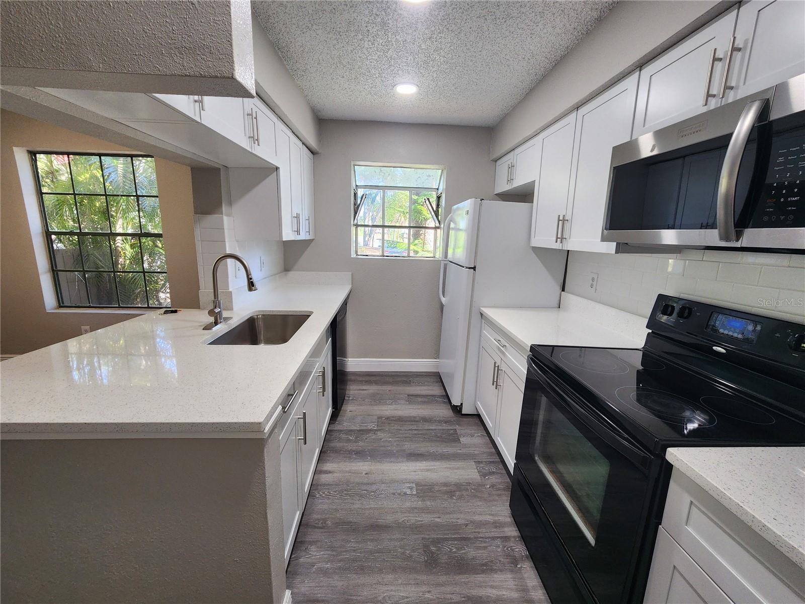 200 AFTON SQUARE 108