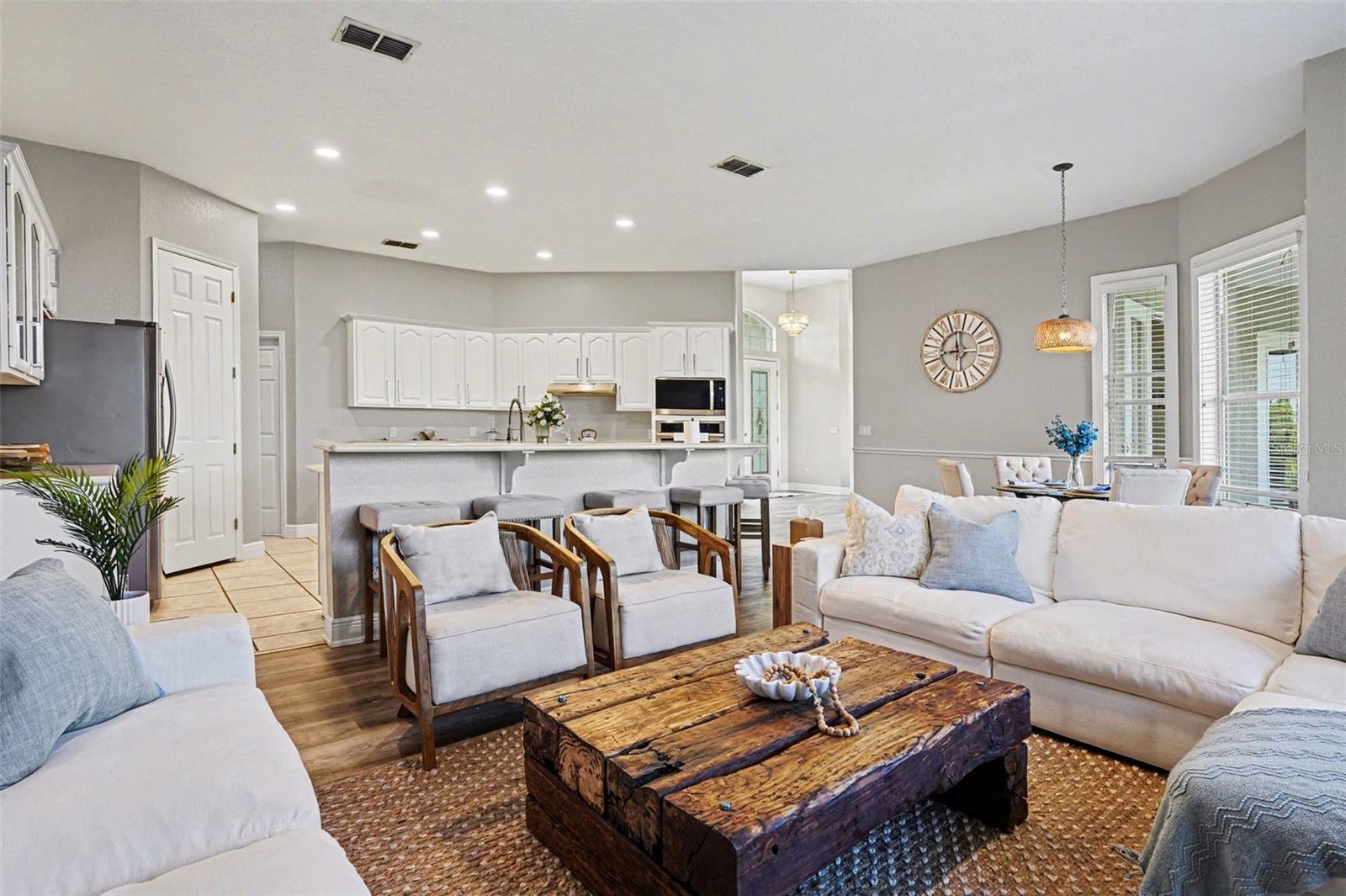 LAKEVIEW LANDINGS - Residential