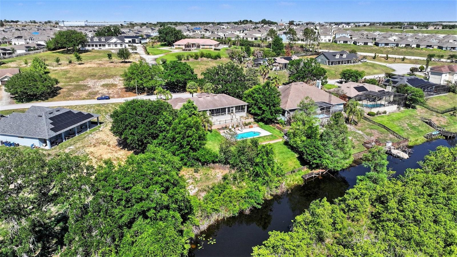 LAKEVIEW LANDINGS - Residential