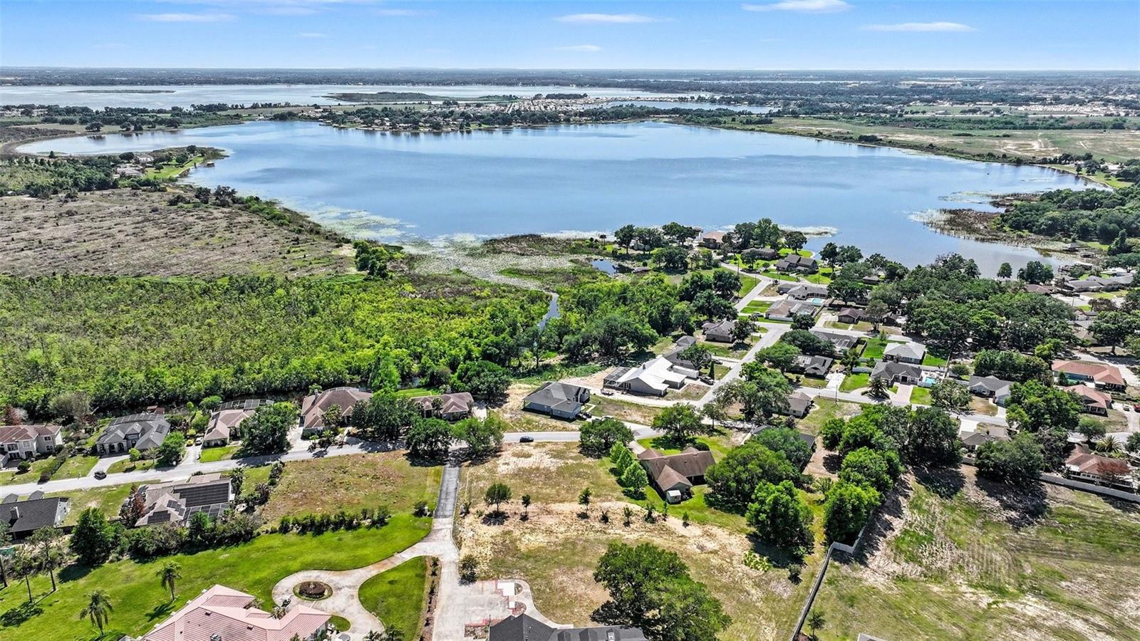 LAKEVIEW LANDINGS - Residential