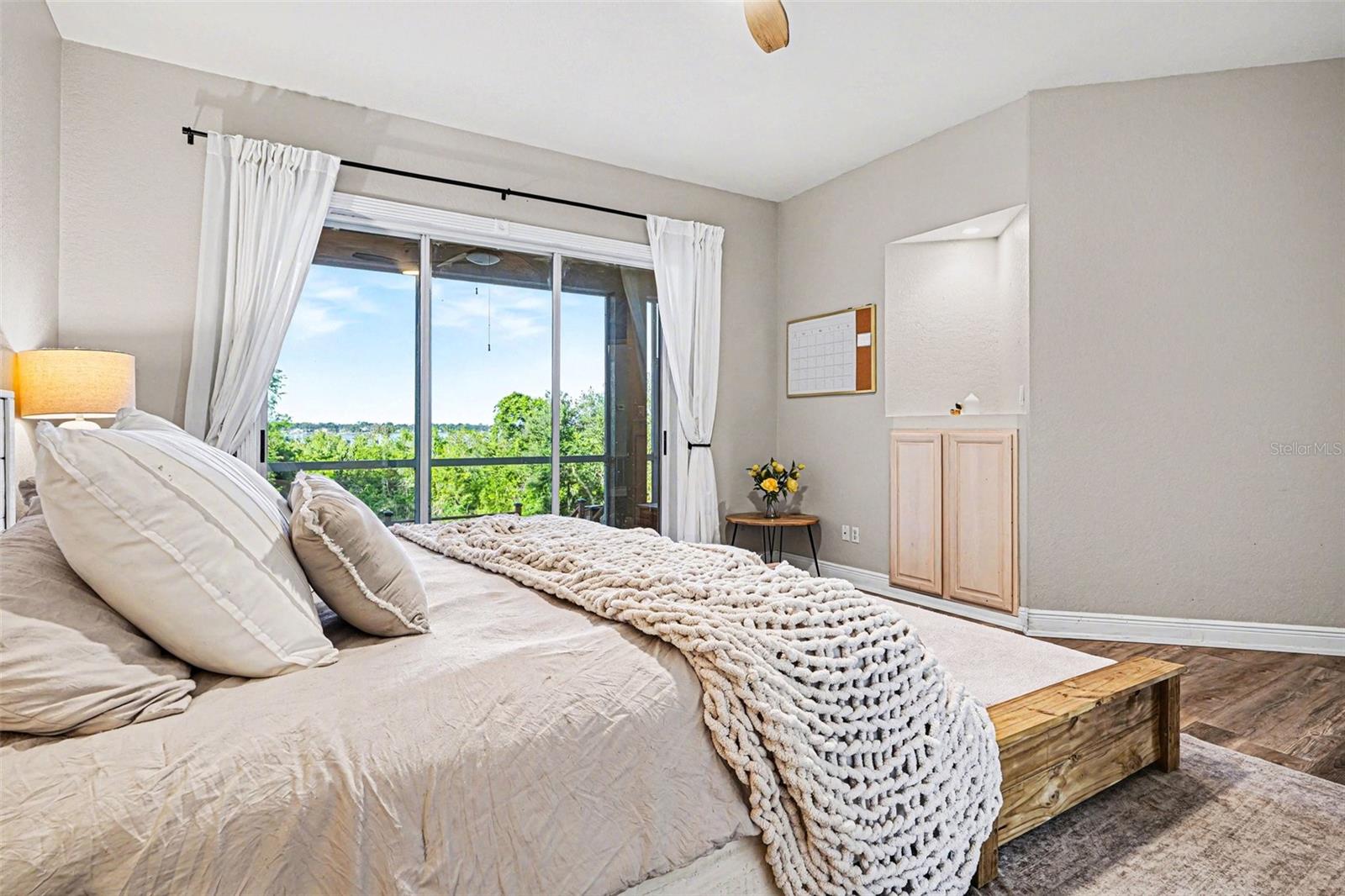 LAKEVIEW LANDINGS - Residential