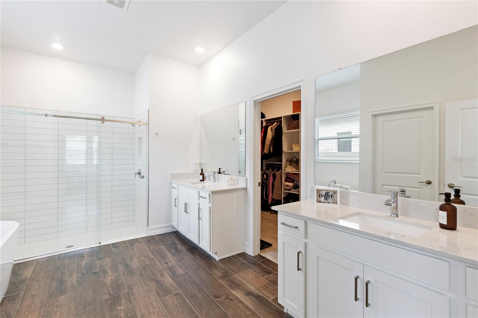 CONNERTON VILLAGE 4 PH 1 - Residential