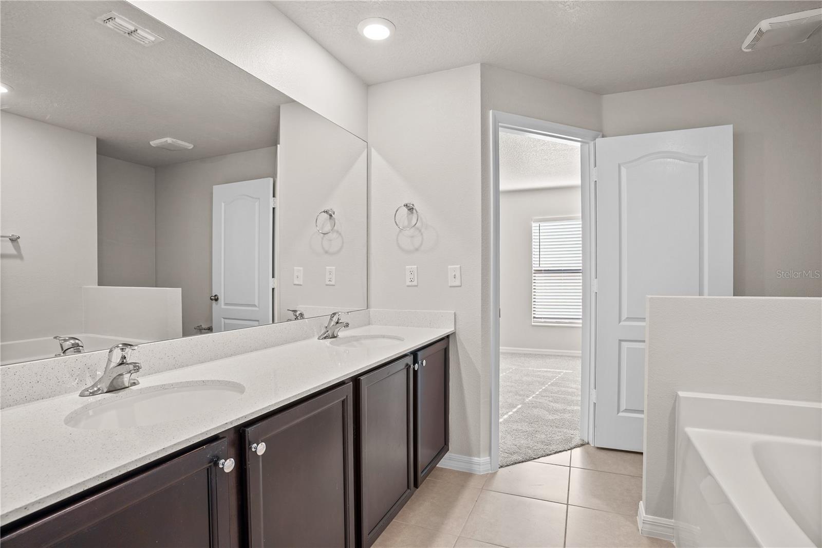 MASCOTTE LAKE JACKSON RIDGE PH 02 - Residential