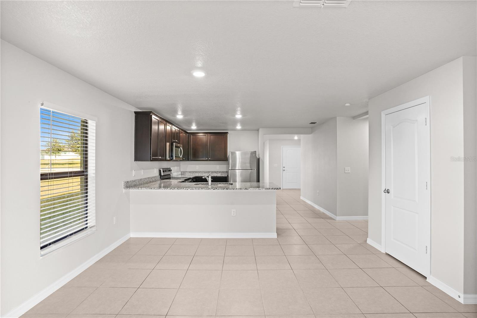 MASCOTTE LAKE JACKSON RIDGE PH 02 - Residential