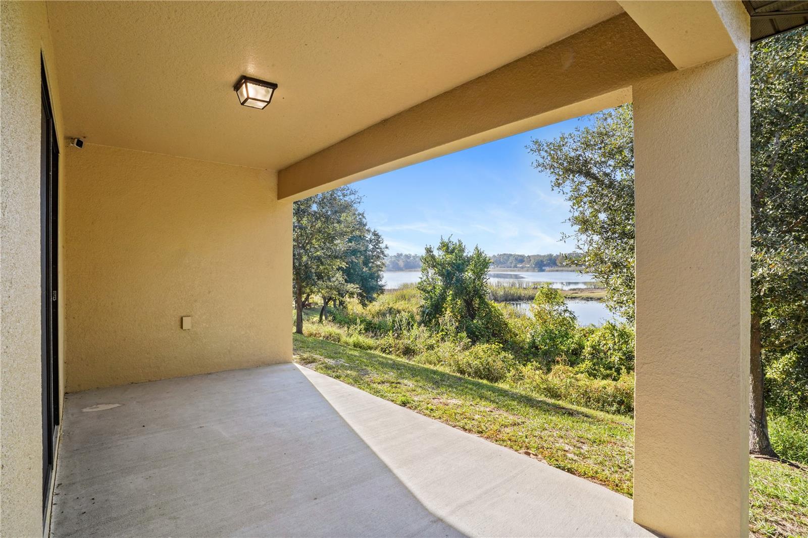 MASCOTTE LAKE JACKSON RIDGE PH 02 - Residential