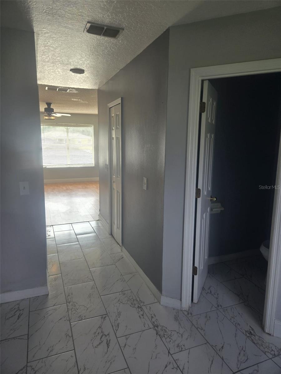 JASMINE POINTE AT CRESCENT LAKES - Residential Lease