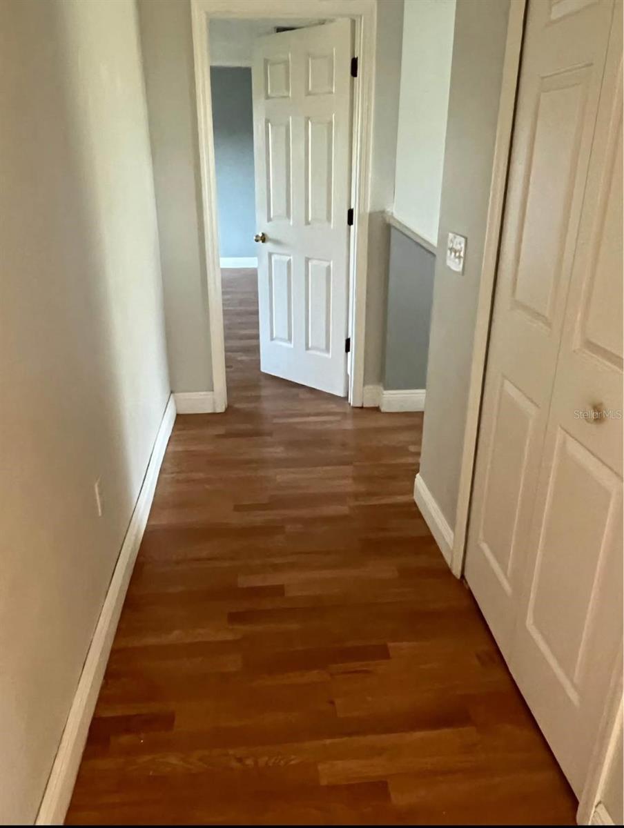 JASMINE POINTE AT CRESCENT LAKES - Residential Lease