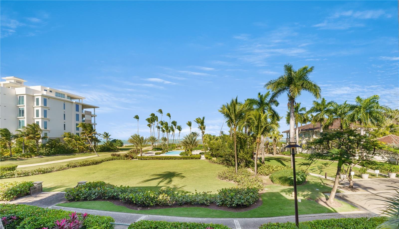 LAS VENTANAS II CONDOMINIUM - Residential