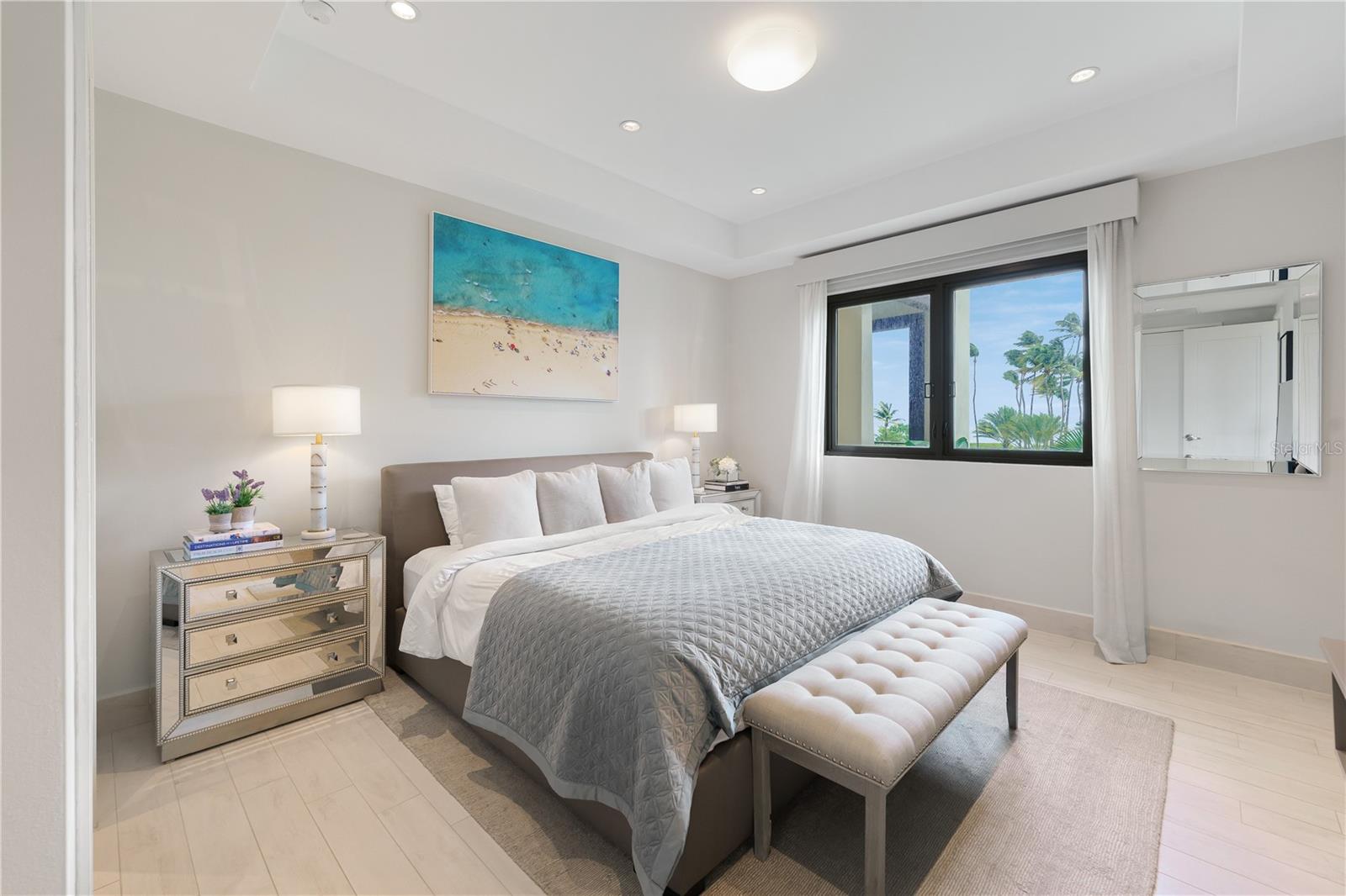 LAS VENTANAS II CONDOMINIUM - Residential