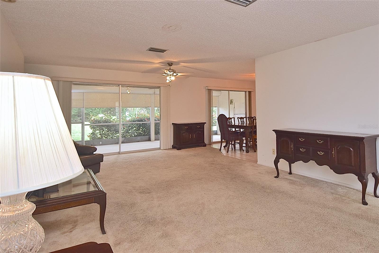6883 W COUNTRY CLUB LANE