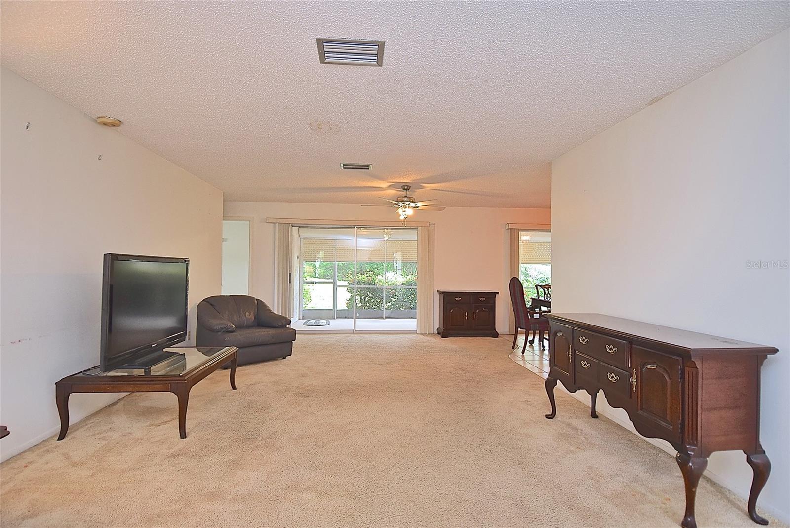 6883 W COUNTRY CLUB LANE