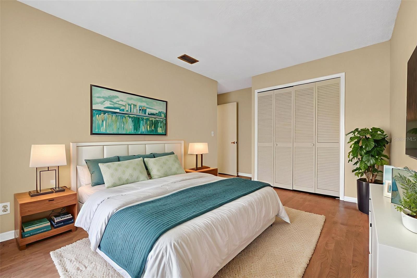 ISLAND CLUB AT ROSEMONT CONDO PH 08 - Residential