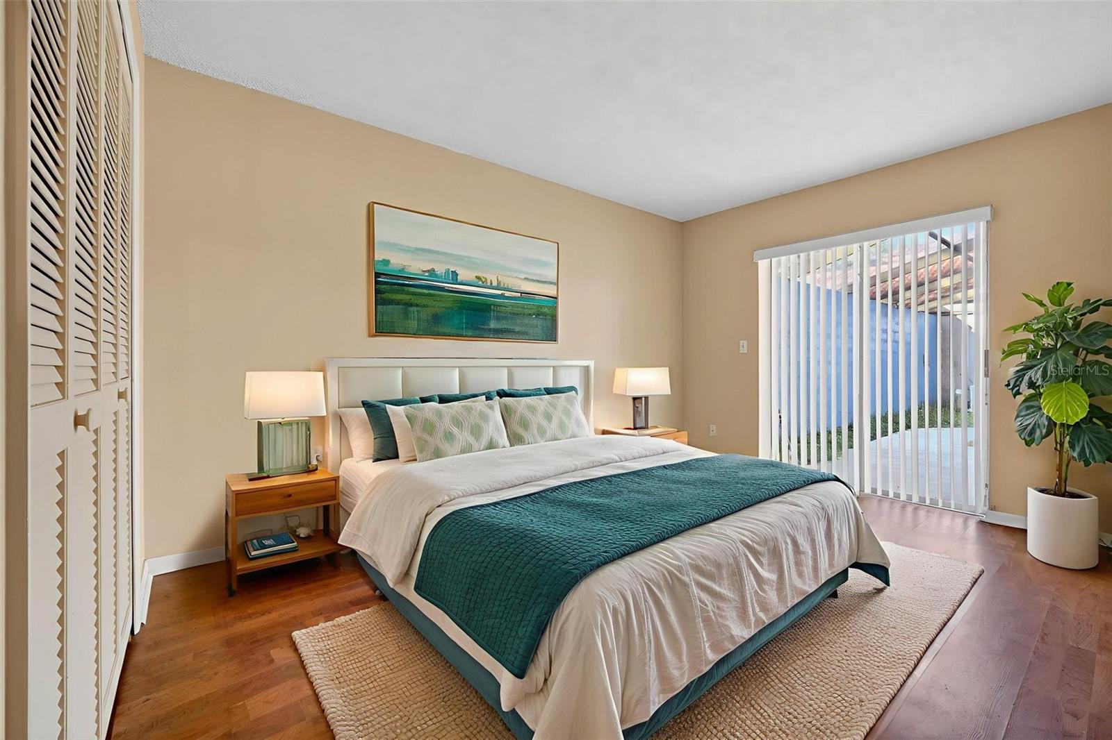 ISLAND CLUB AT ROSEMONT CONDO PH 08 - Residential