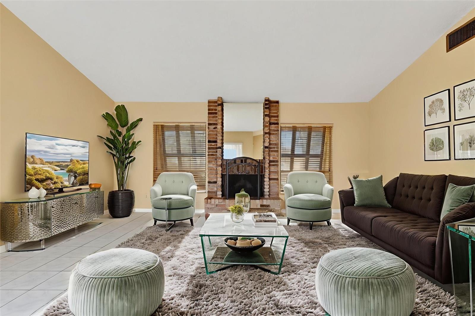 ISLAND CLUB AT ROSEMONT CONDO PH 08 - Residential