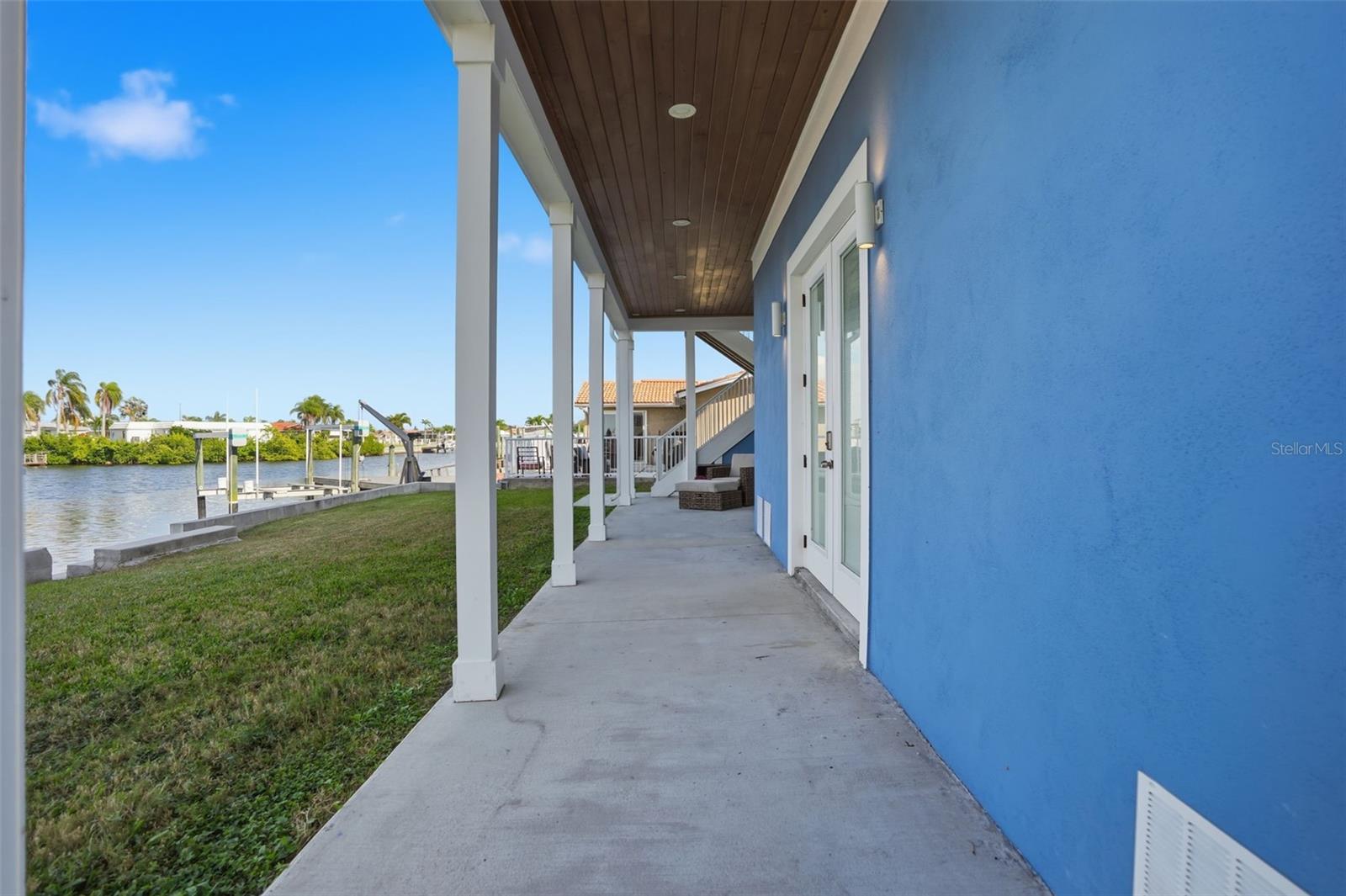 FLOR A MAR - Residential