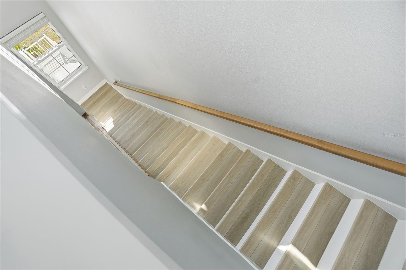 FLOR A MAR - Residential