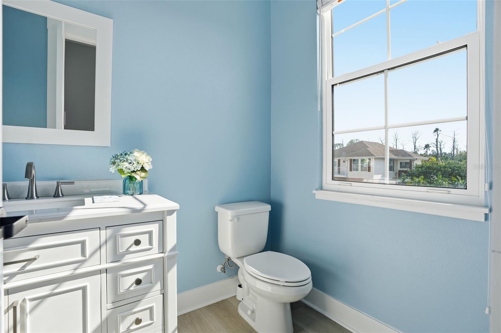 FLOR A MAR - Residential