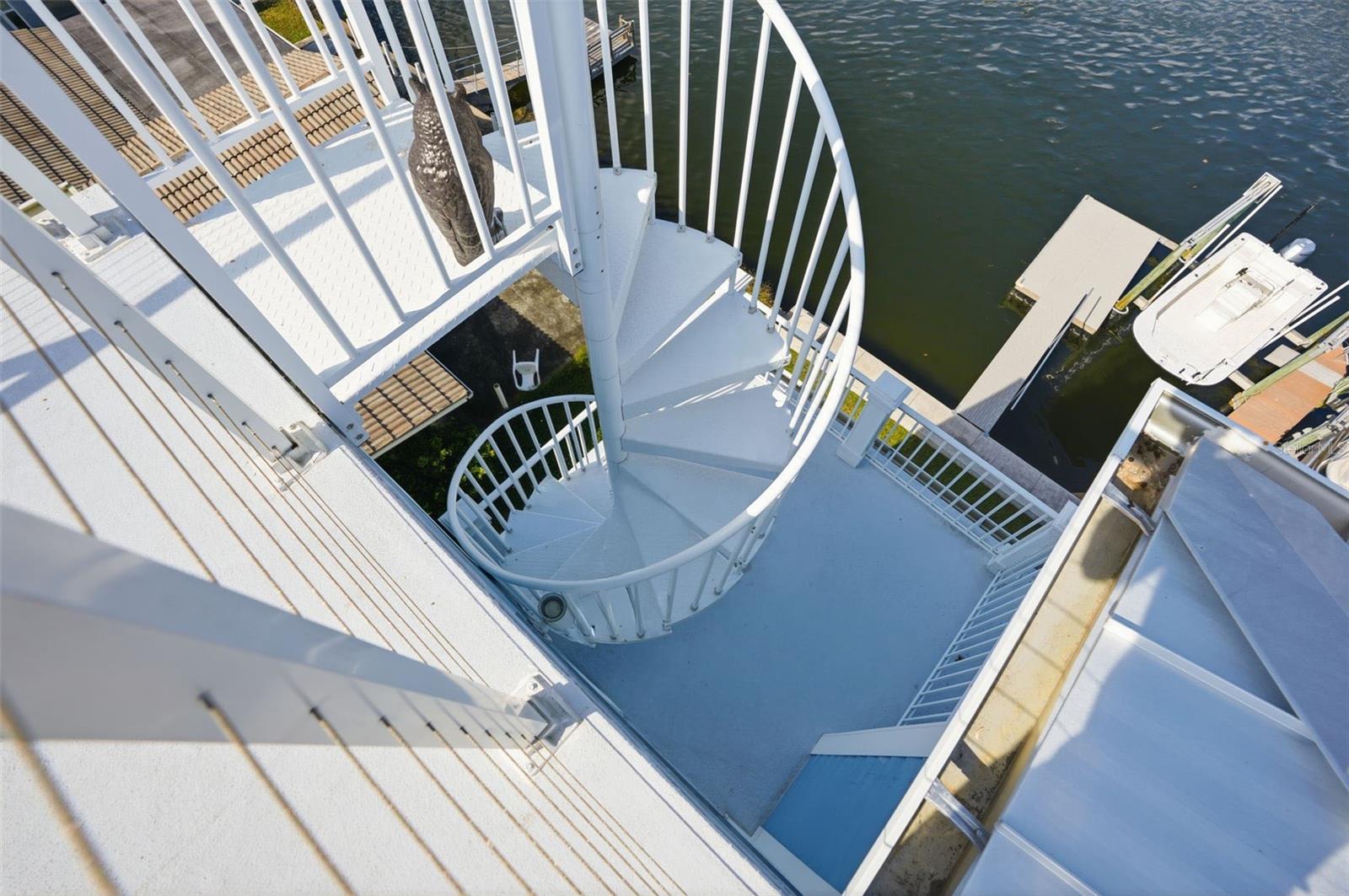 FLOR A MAR - Residential