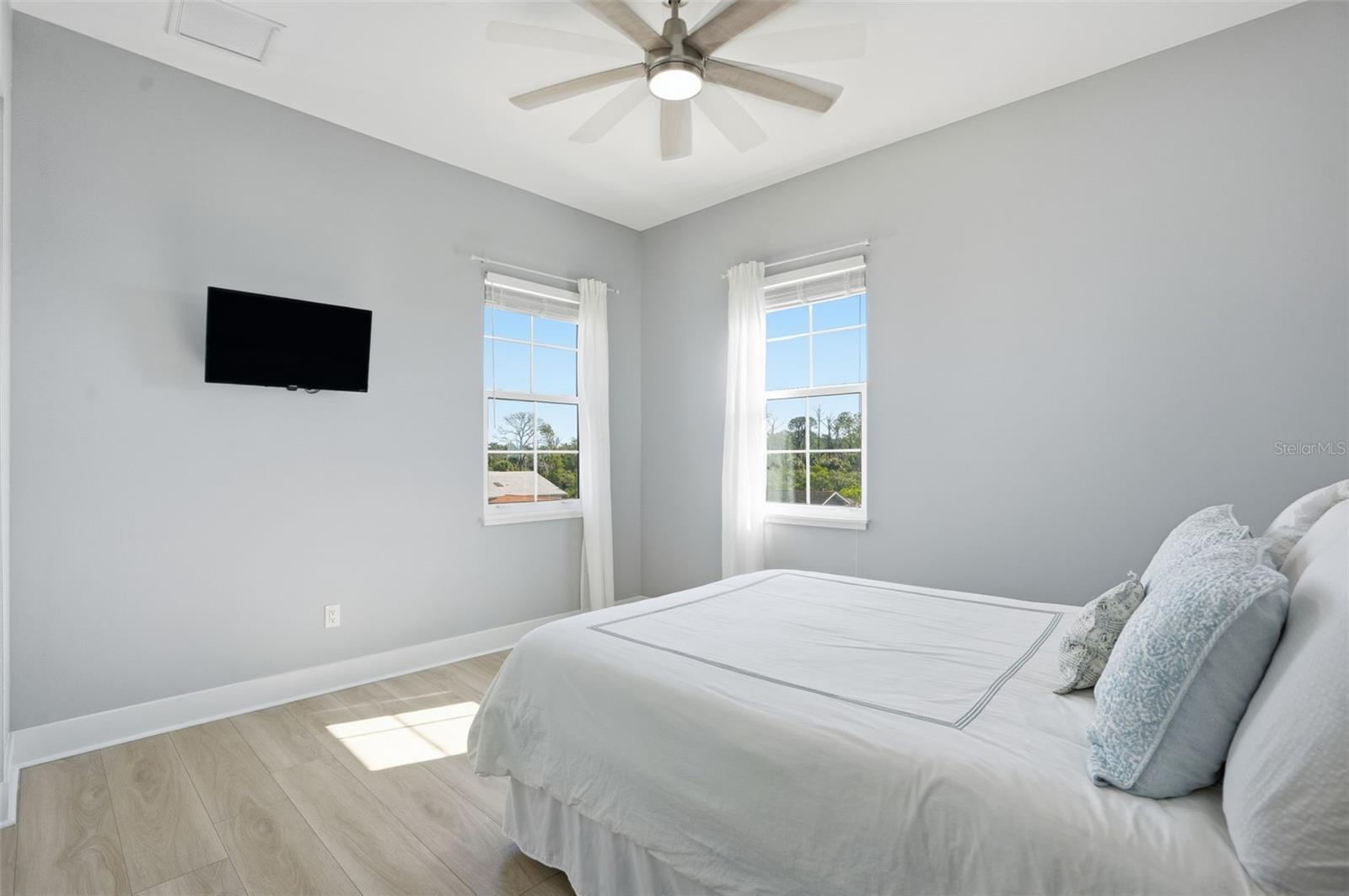 FLOR A MAR - Residential