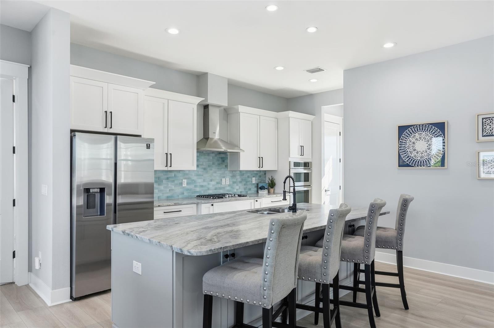 FLOR A MAR - Residential