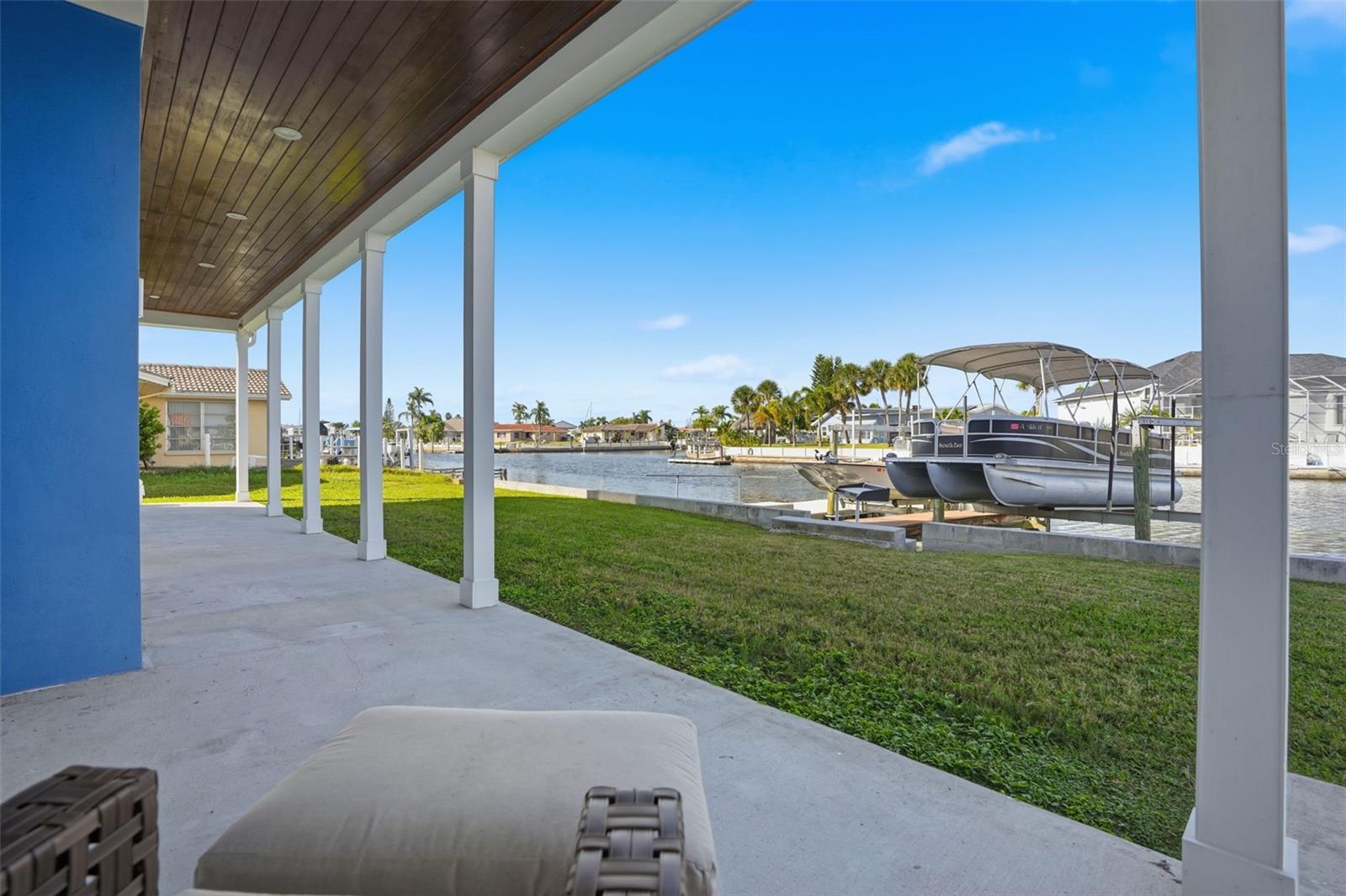 FLOR A MAR - Residential