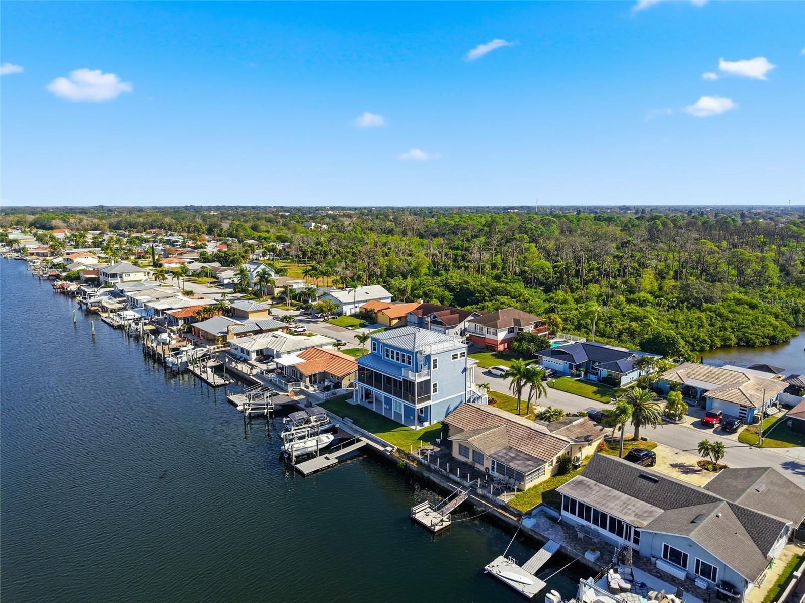 FLOR A MAR - Residential