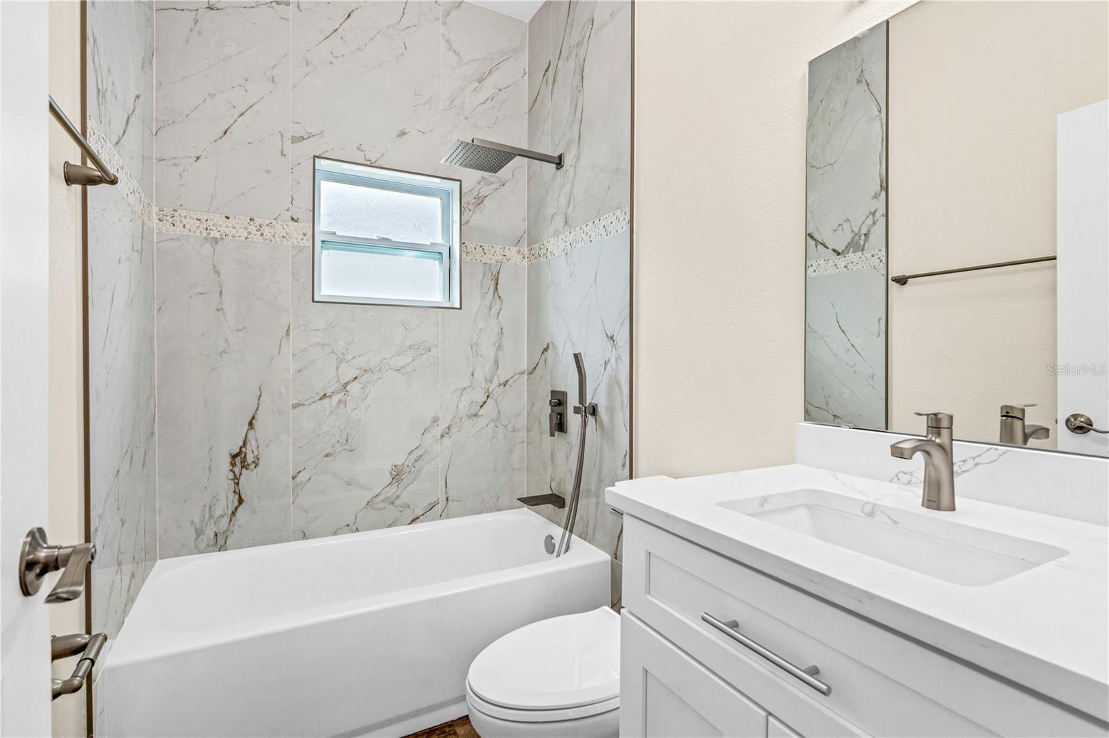 MADISON HEIGHTS - Residential