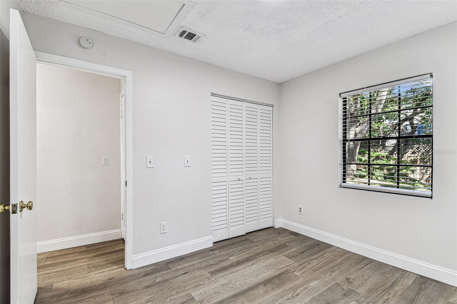 MIDWAY HEIGHTS - Residential Lease