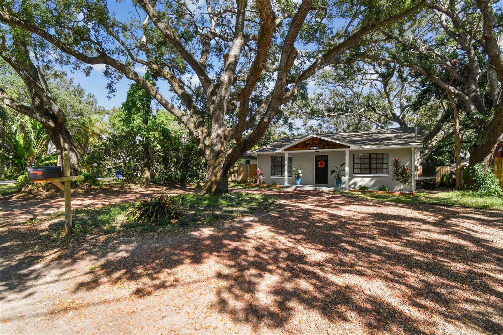 MIDWAY HEIGHTS - Residential Lease