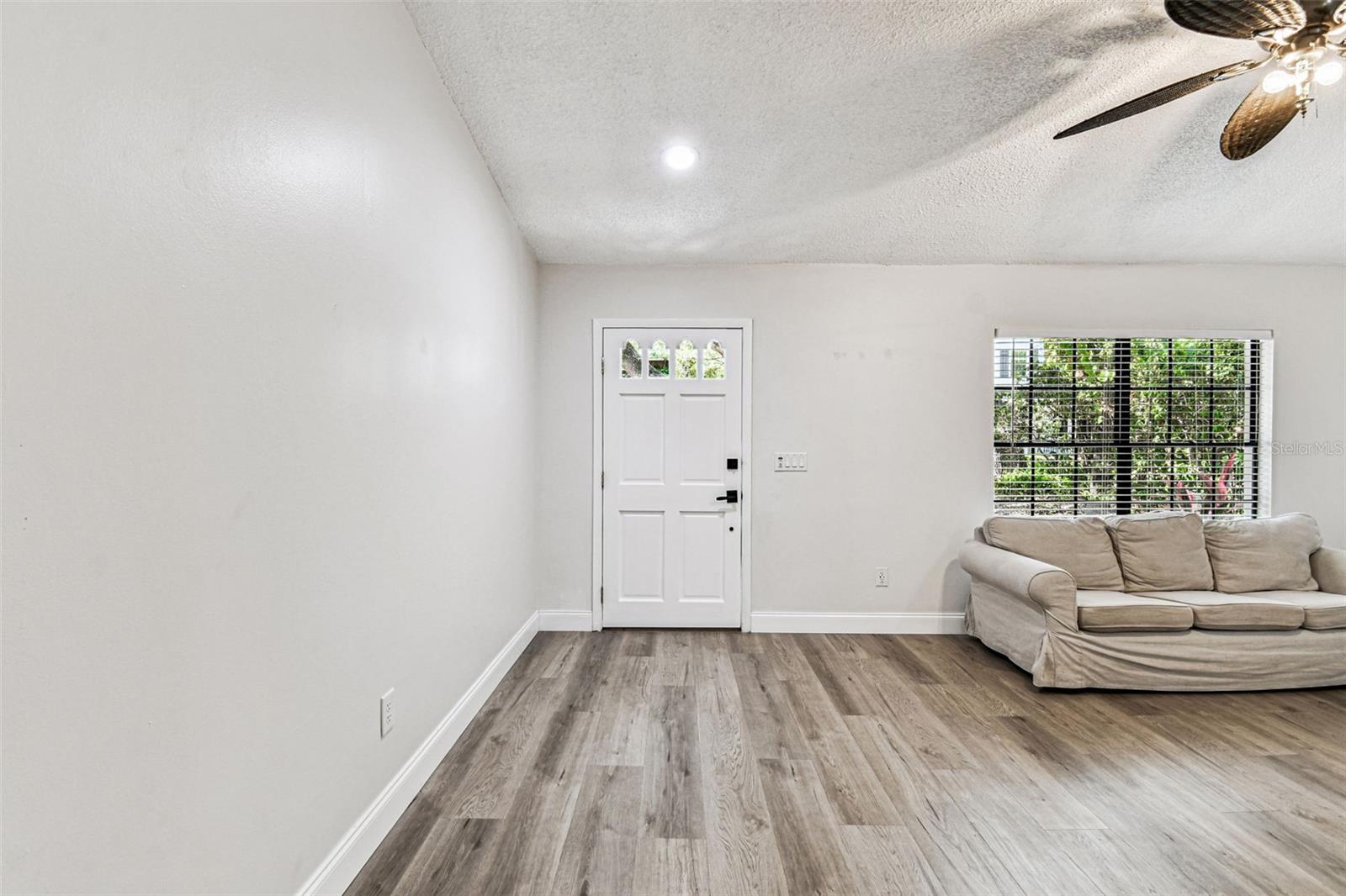 MIDWAY HEIGHTS - Residential Lease