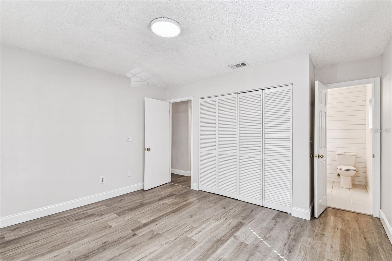 MIDWAY HEIGHTS - Residential Lease