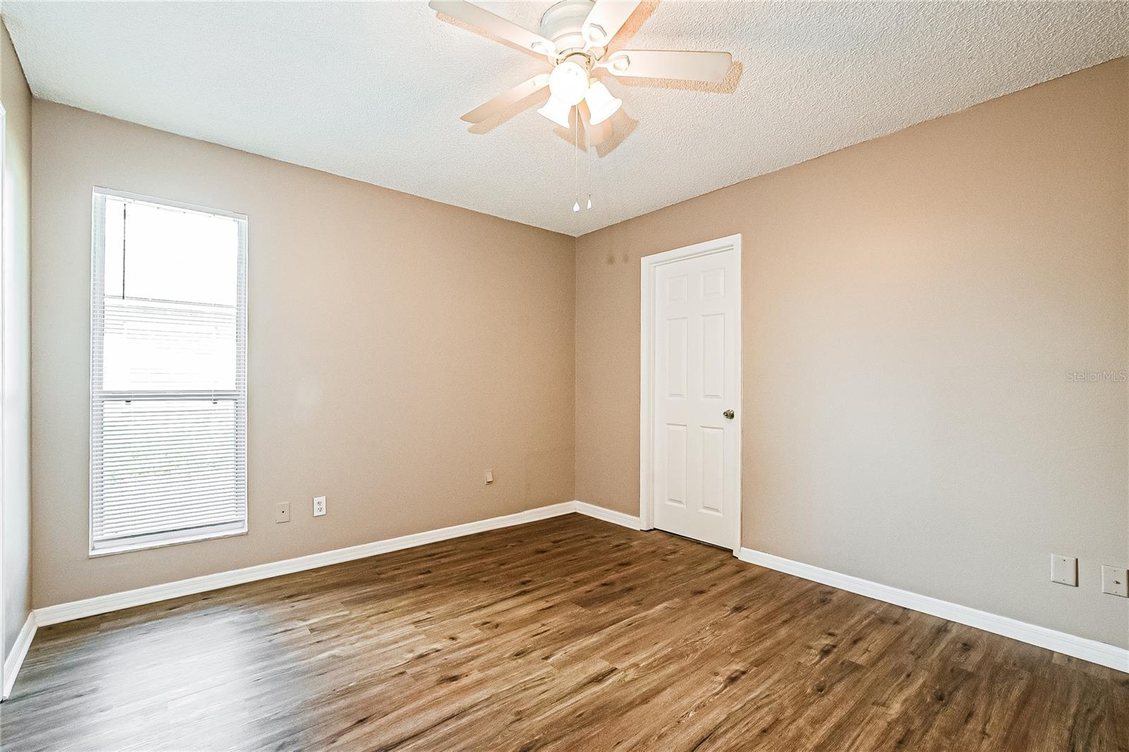 DELTONA LAKES UNIT 05 - Residential