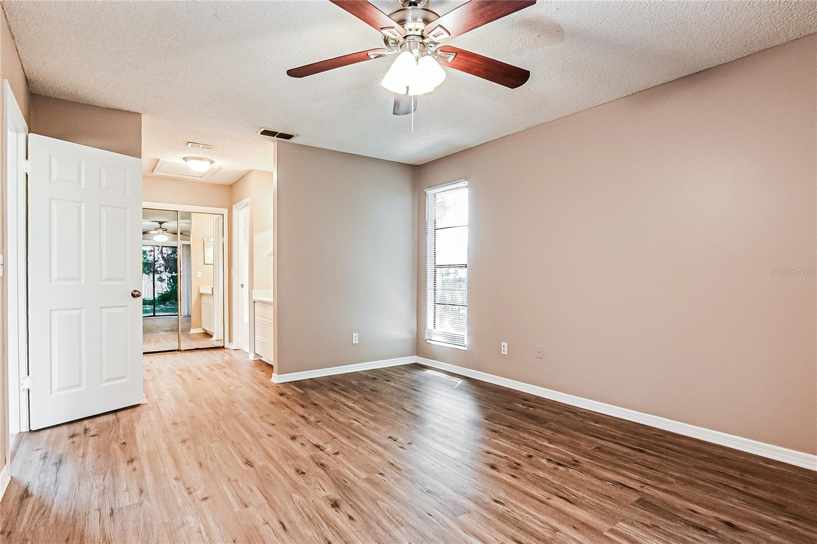 DELTONA LAKES UNIT 05 - Residential