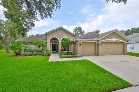 Photo of 8613 Herons Cove Place, Tampa, FL 33647 (MLS # TB8410546)