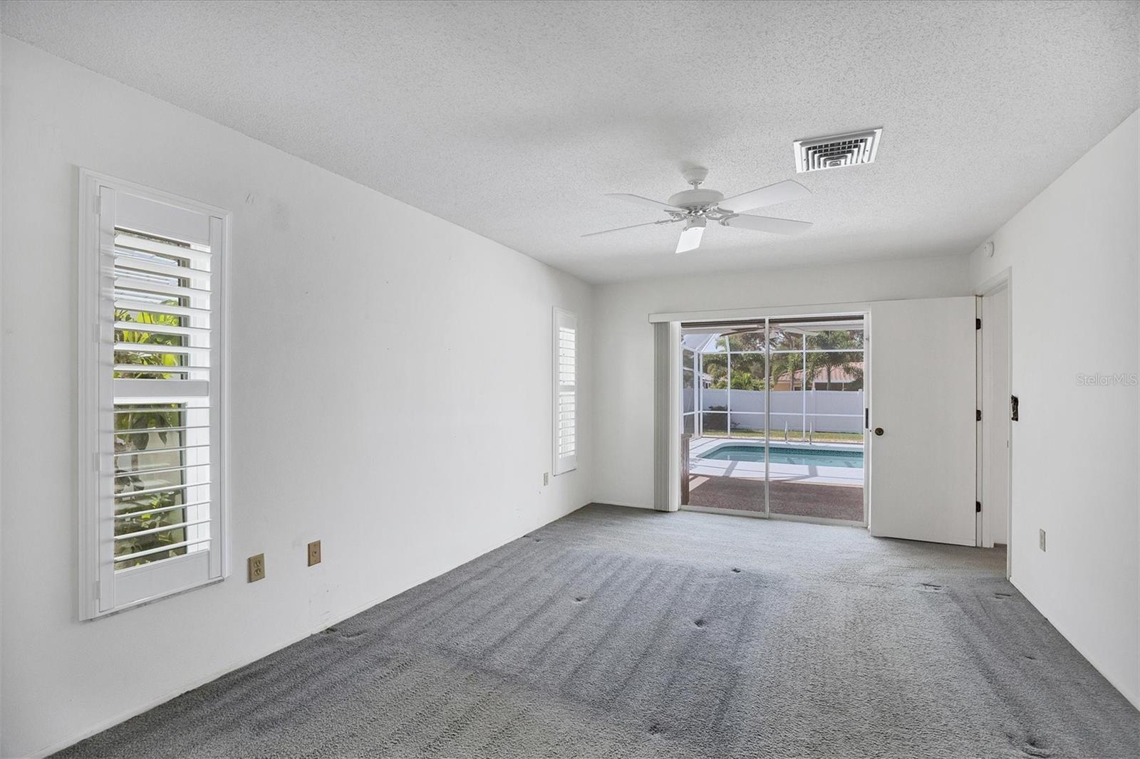 GULF GATE WOODS - Residential