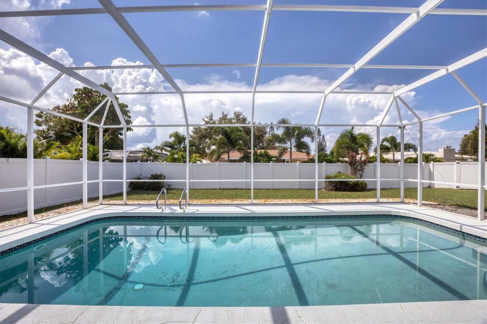 GULF GATE WOODS - Residential