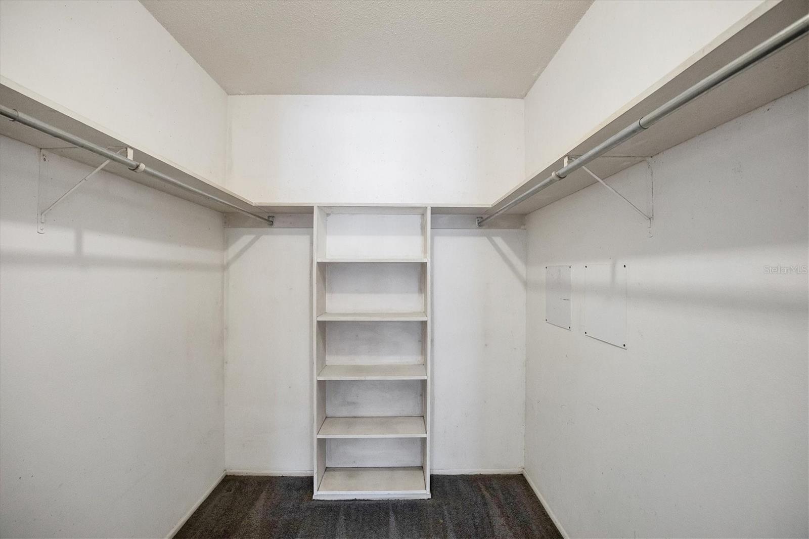 GULF GATE WOODS - Residential