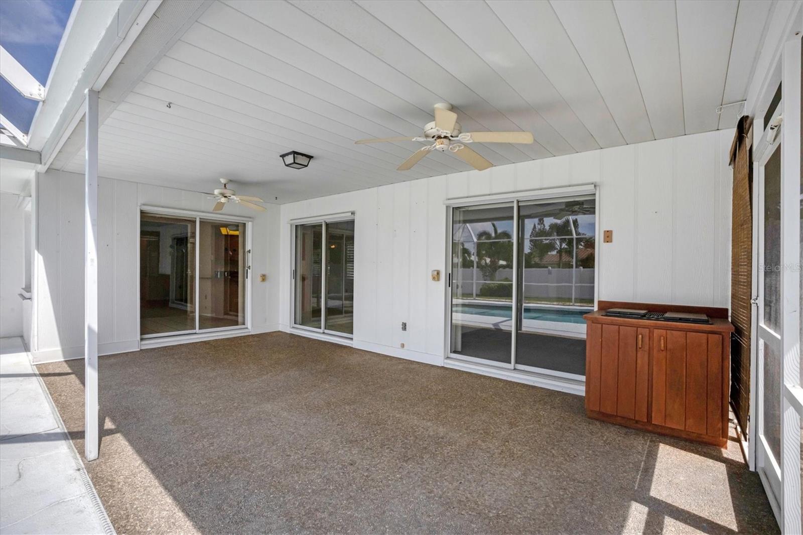 GULF GATE WOODS - Residential