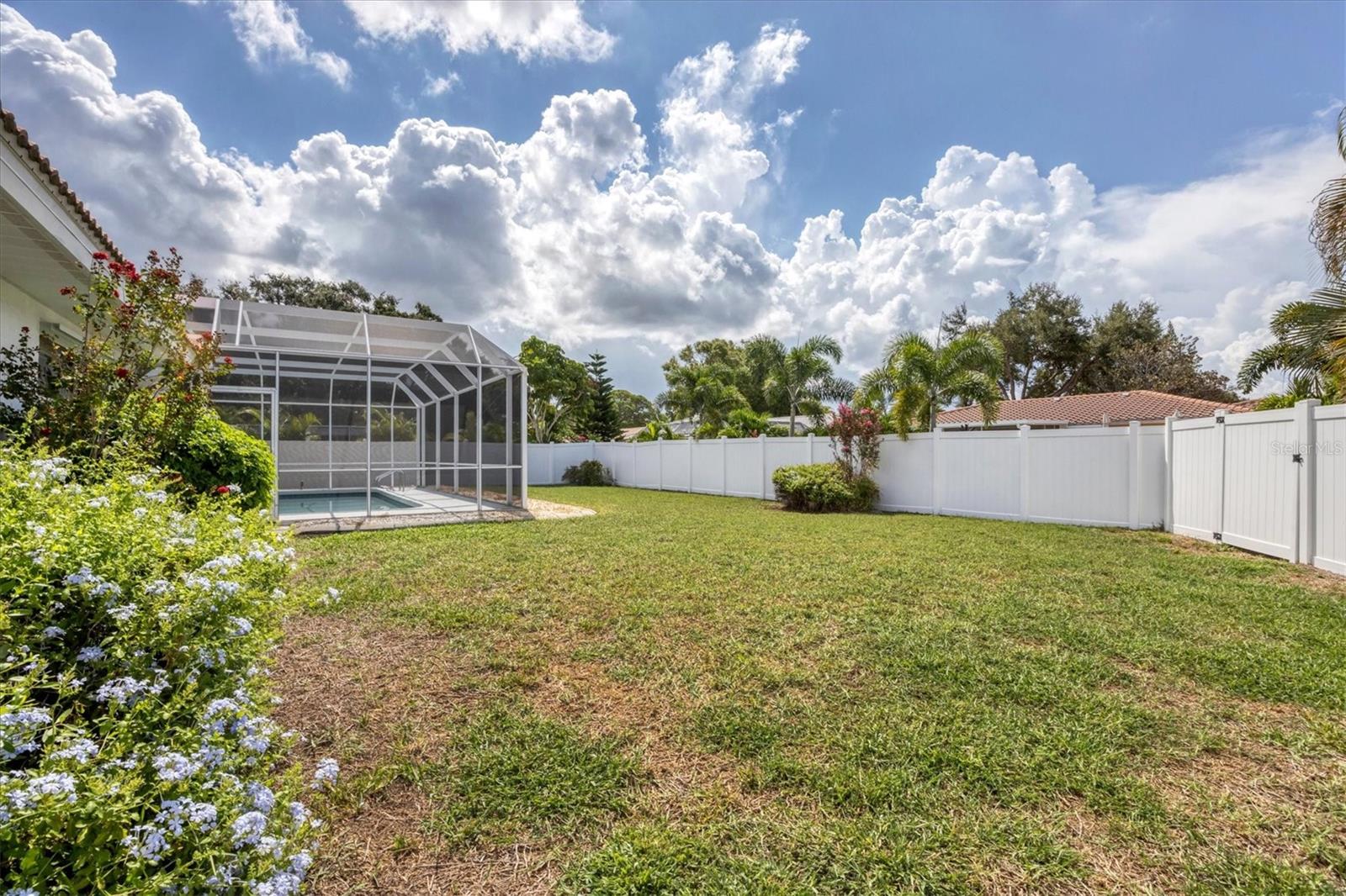 GULF GATE WOODS - Residential