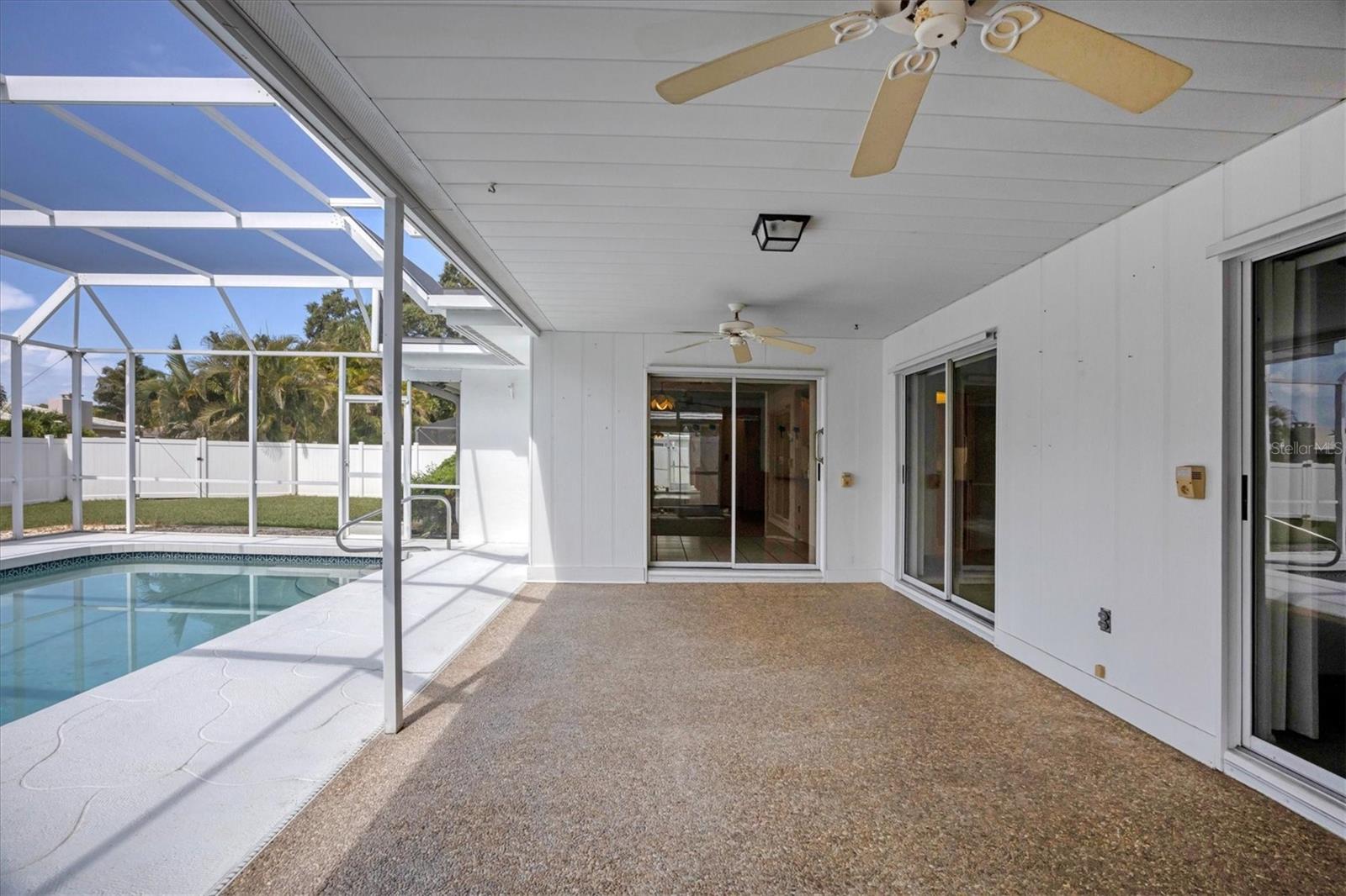 GULF GATE WOODS - Residential