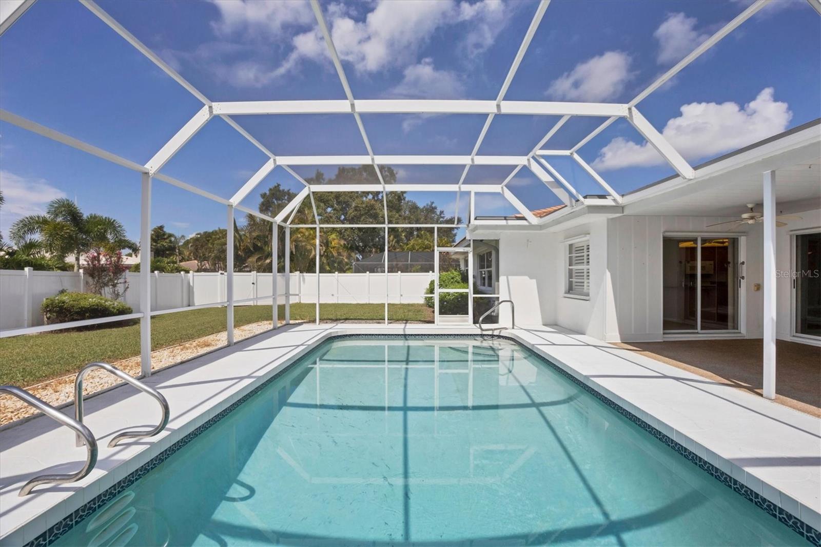 GULF GATE WOODS - Residential