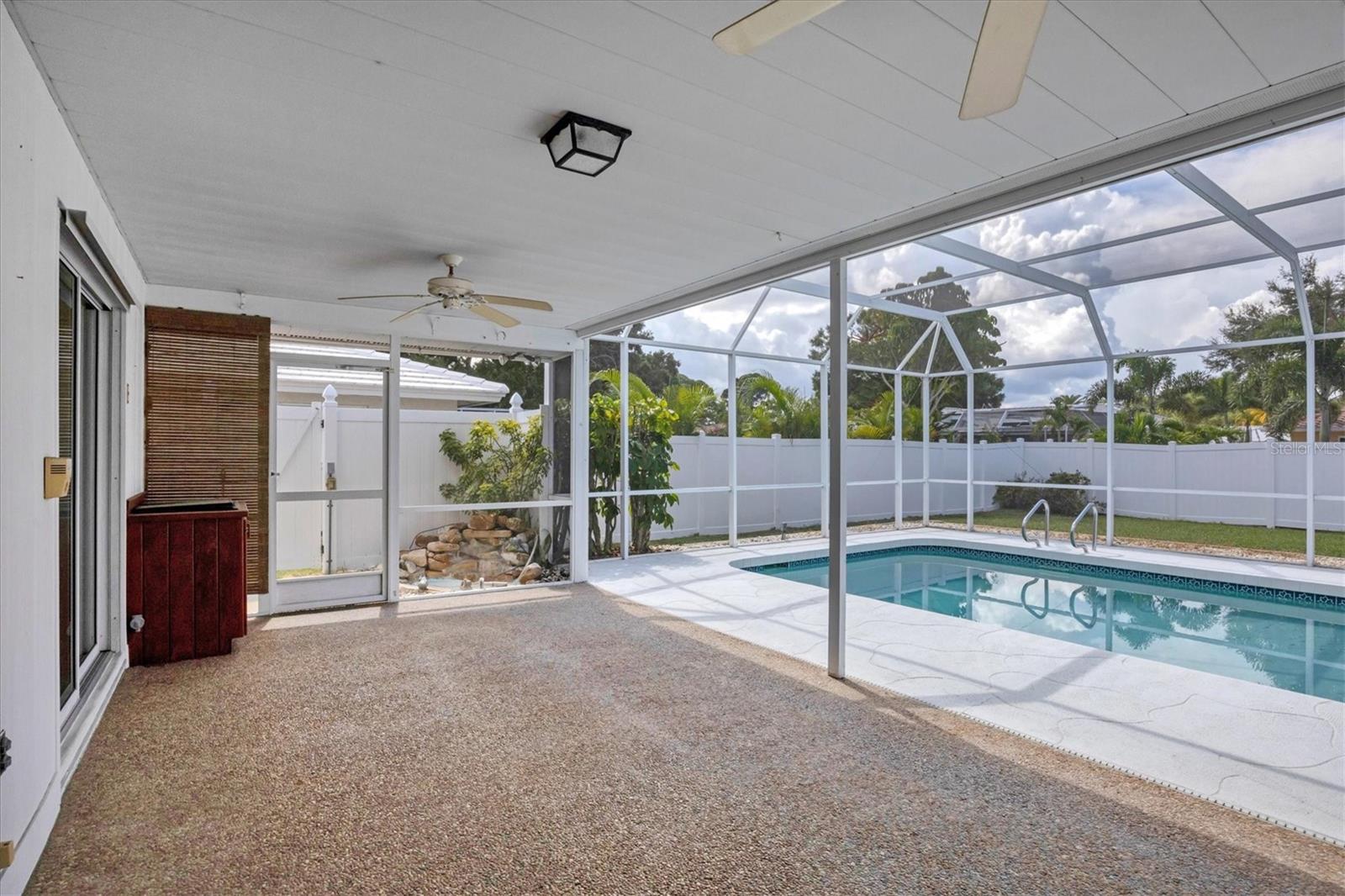 GULF GATE WOODS - Residential