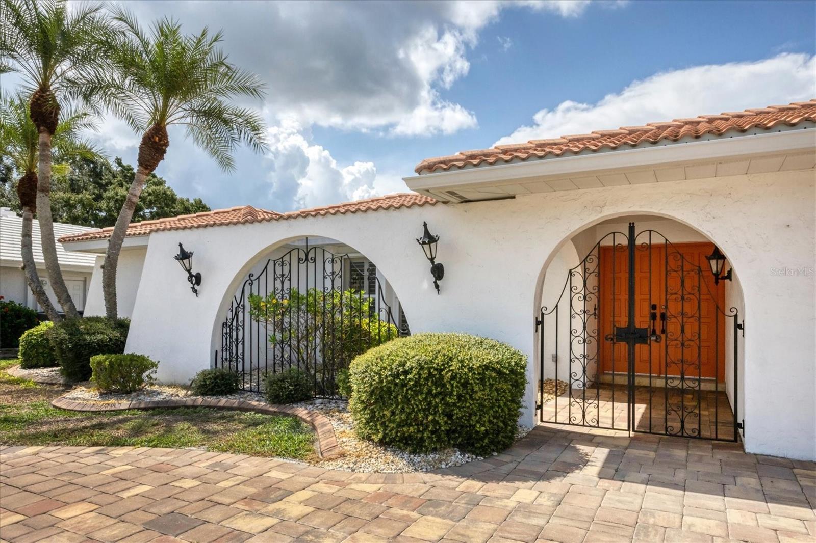 GULF GATE WOODS - Residential