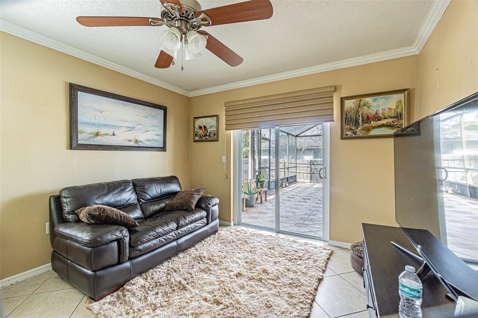 RIVER CROSSING - Residential