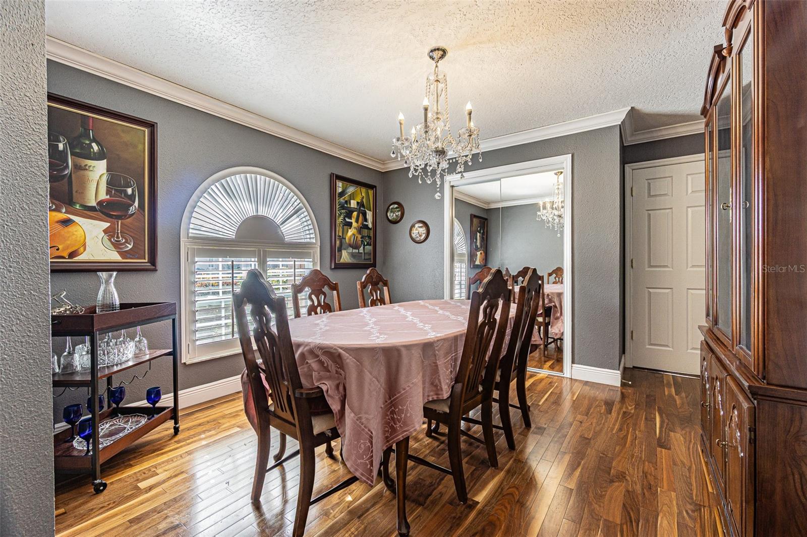 RIVER CROSSING - Residential