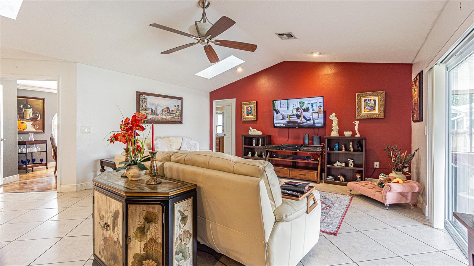 RIVER CROSSING - Residential