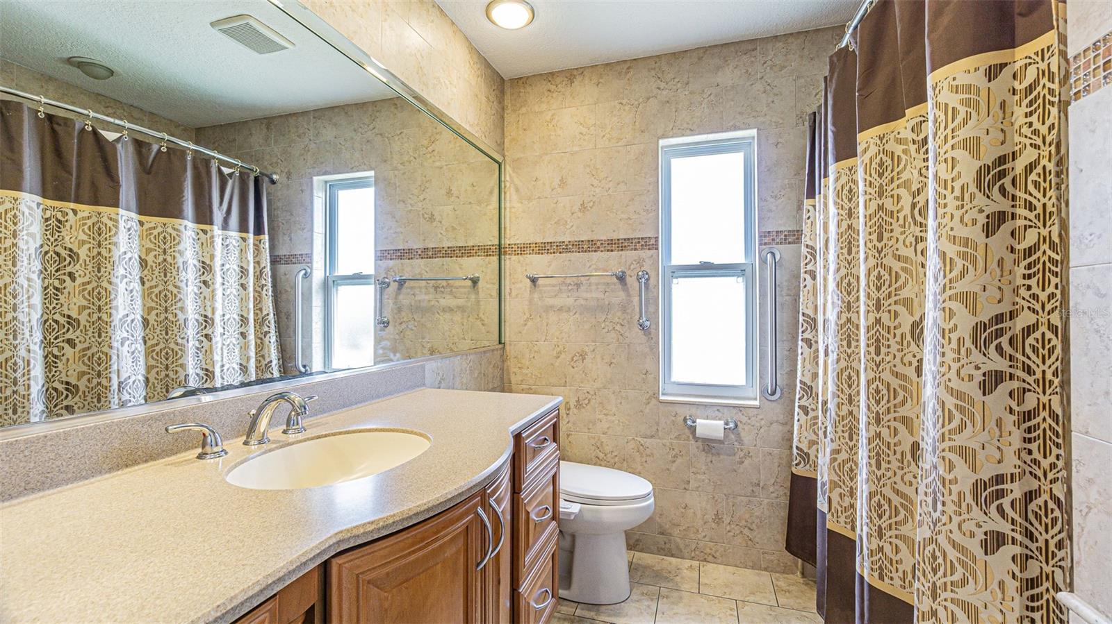 RIVER CROSSING - Residential